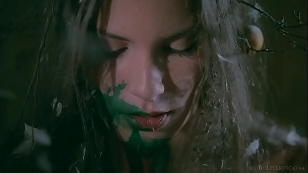 TheLifeErotic – Brunette teen Raeah masturbating outdoor